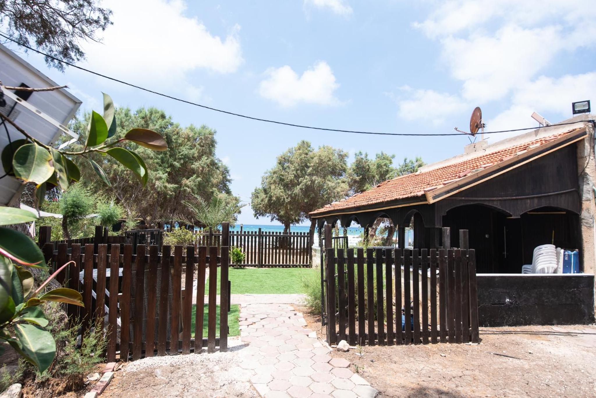 PORT CITY - Beach Front Haven - 2 Bdrms W Garden
