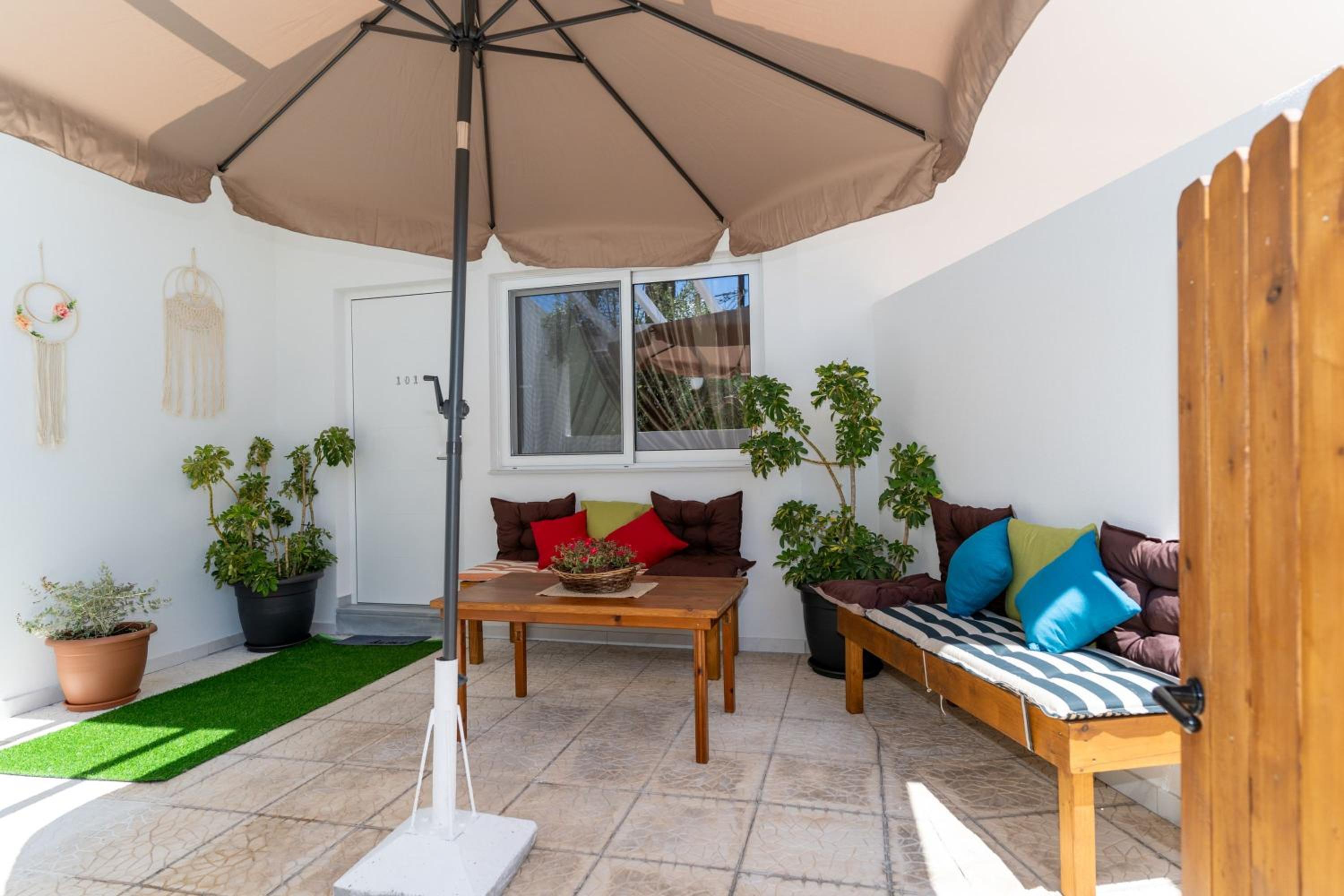 balance & terrace