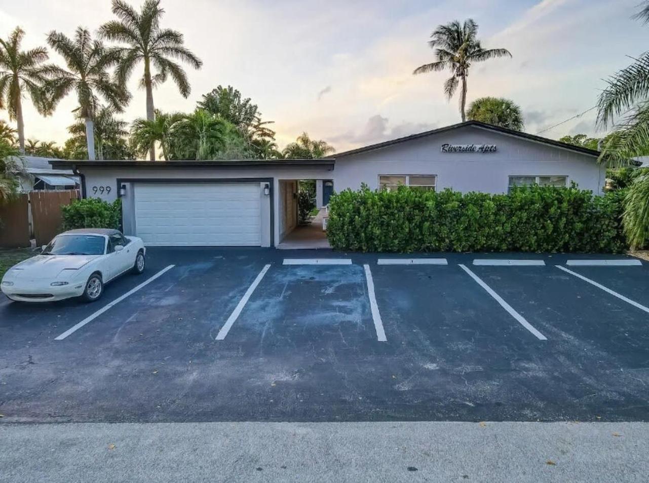 Pool Access Free Parking Smart TV Wifi