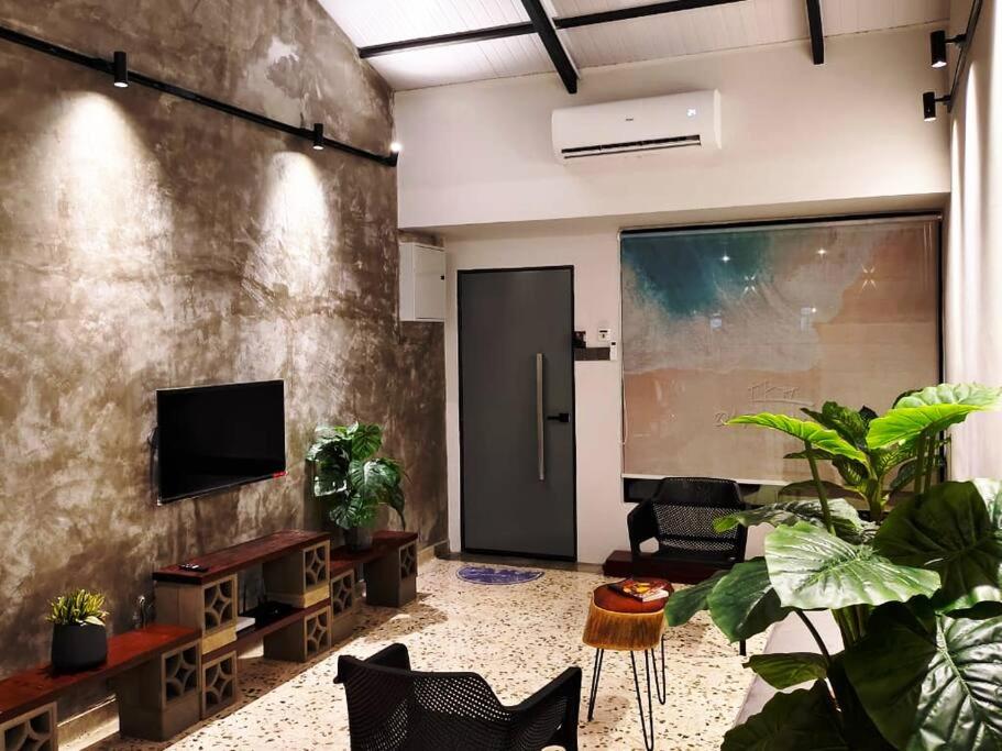 D'Pasir Lodge