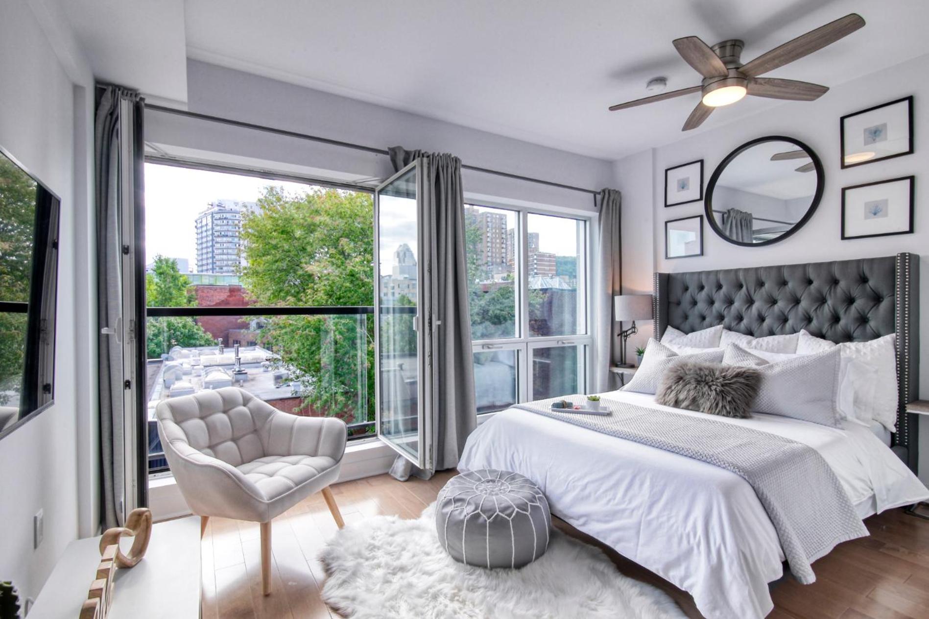 New Loft Views Free Parking