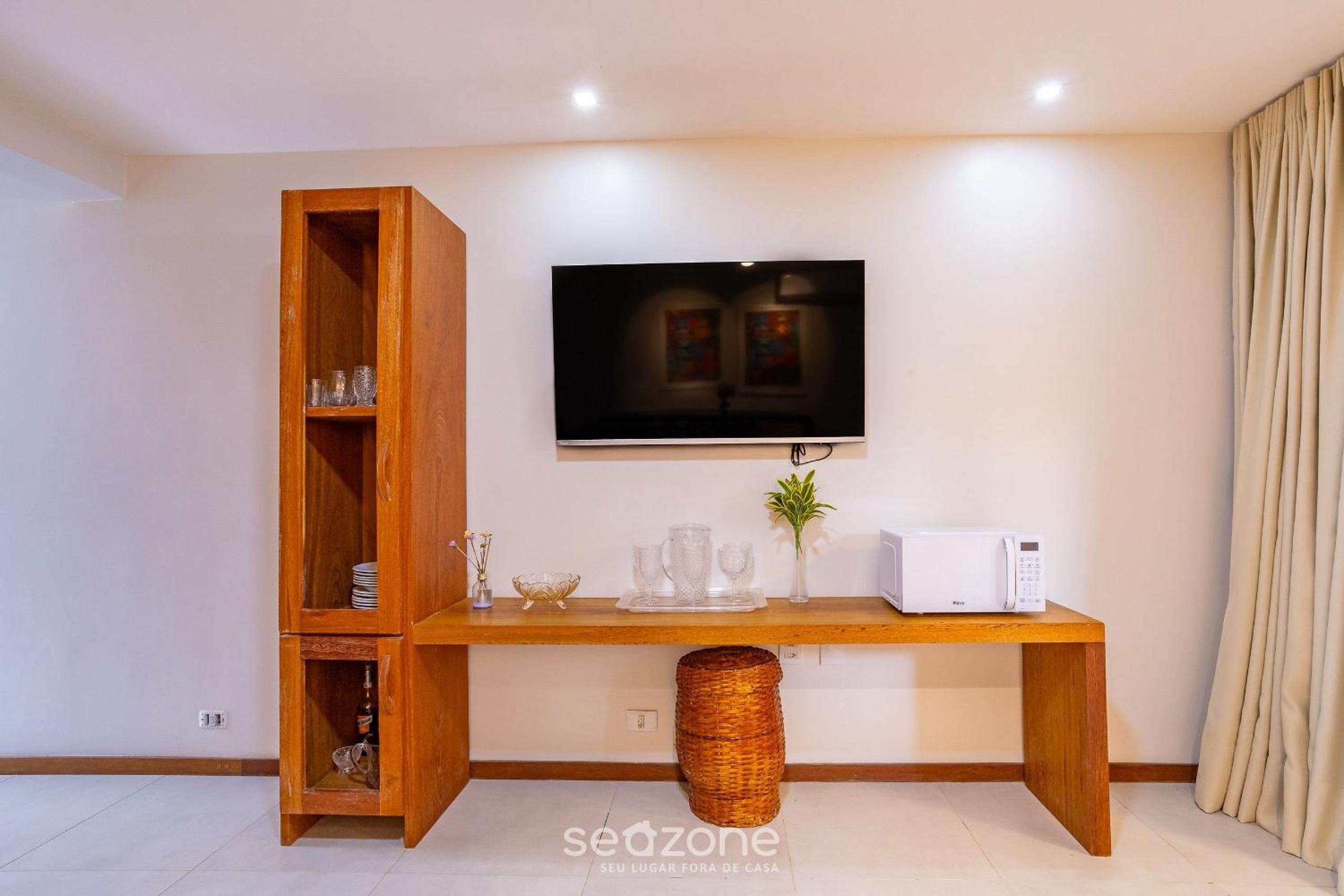 CPR - Apartments 200m from the beach with pool