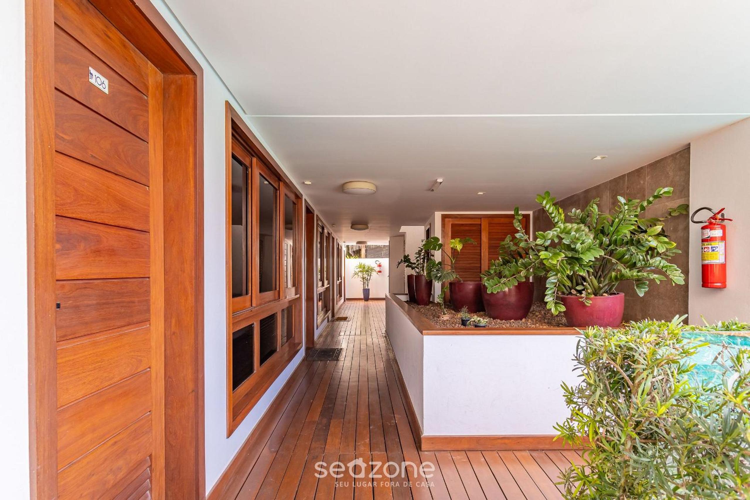 CPR - Apartments 200m from the beach with pool