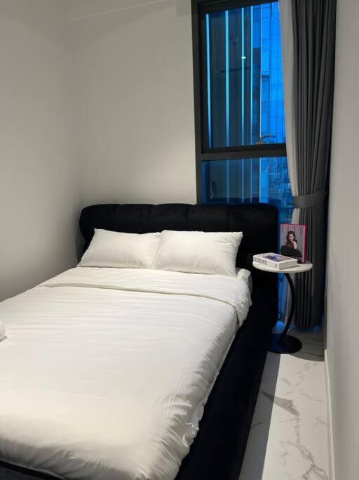 Metropole The Crest 3BR D2 city view 5 quality