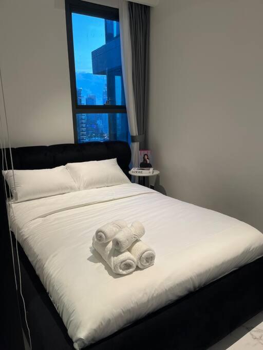Metropole The Crest 3BR D2 city view 5 quality