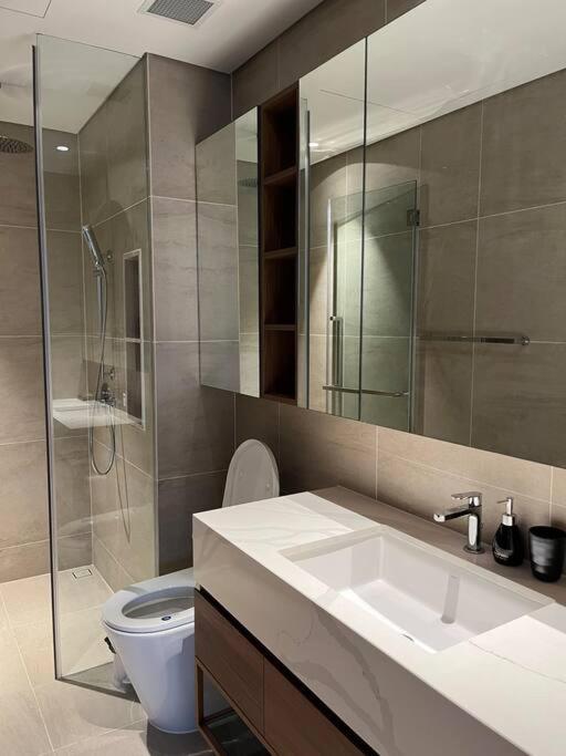 Metropole The Crest 3BR D2 city view 5 quality