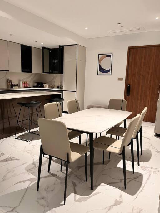 Metropole The Crest 3BR D2 city view 5 quality