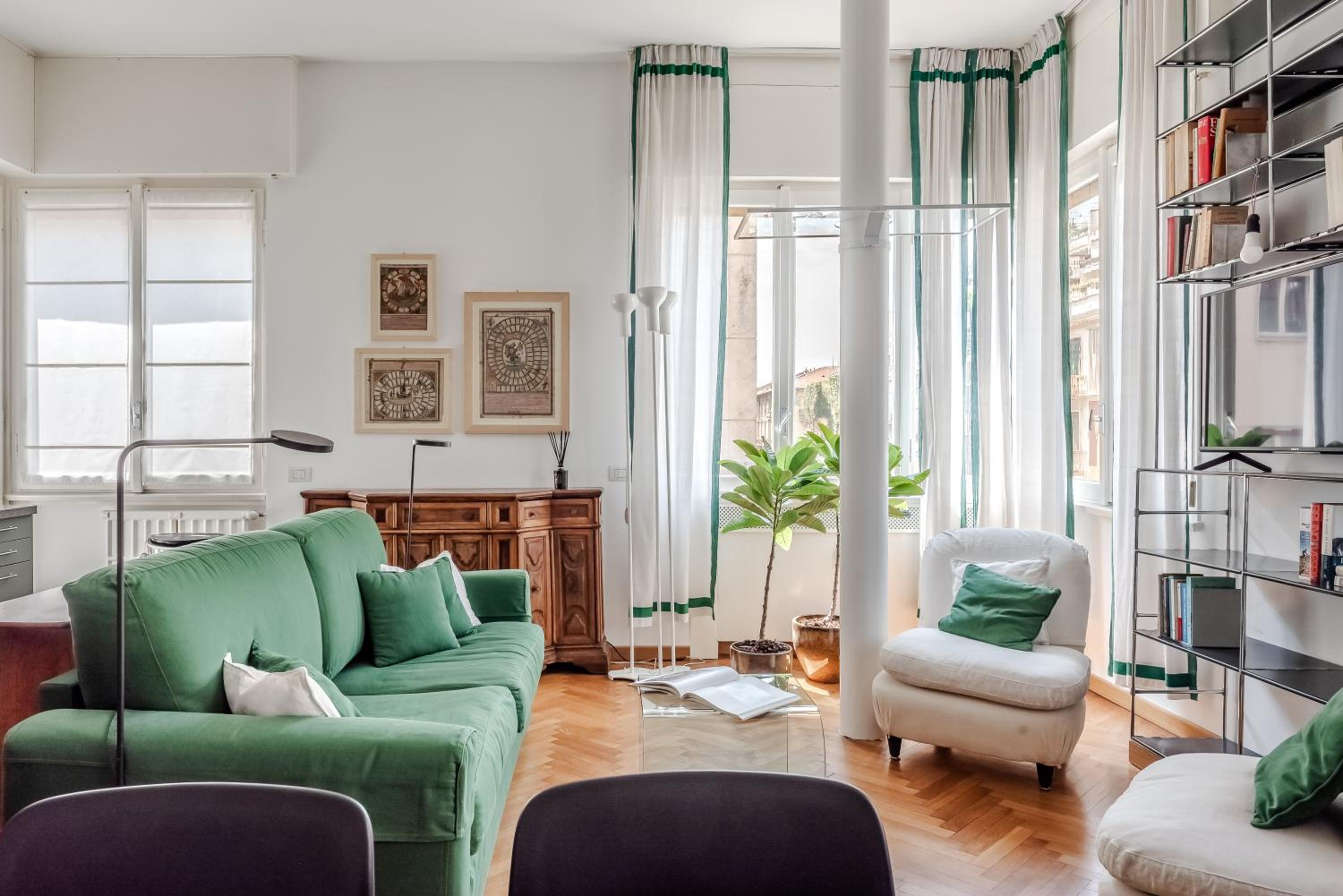 Ceradini Apartment with Balcony R&R