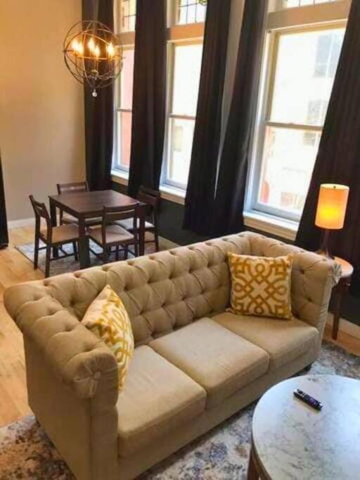 Ofallon Vacations - 1BR with WD Americas Center Downtown - Property Image 1