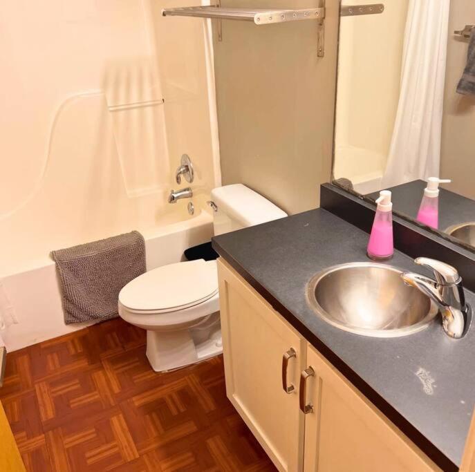 1BR with WD Americas Center Downtown - Property Image 14