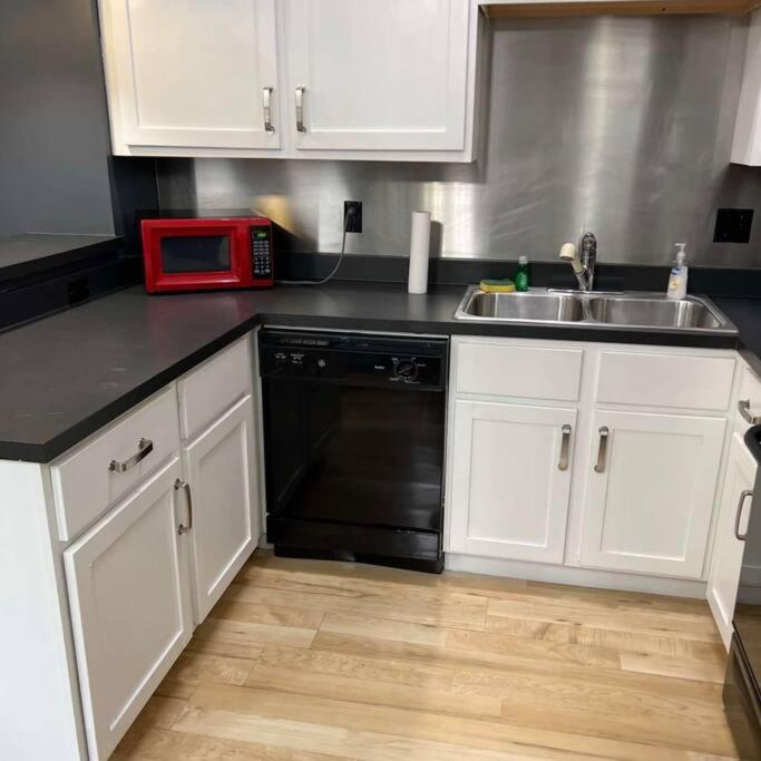 1BR with WD Americas Center Downtown - Property Image 9