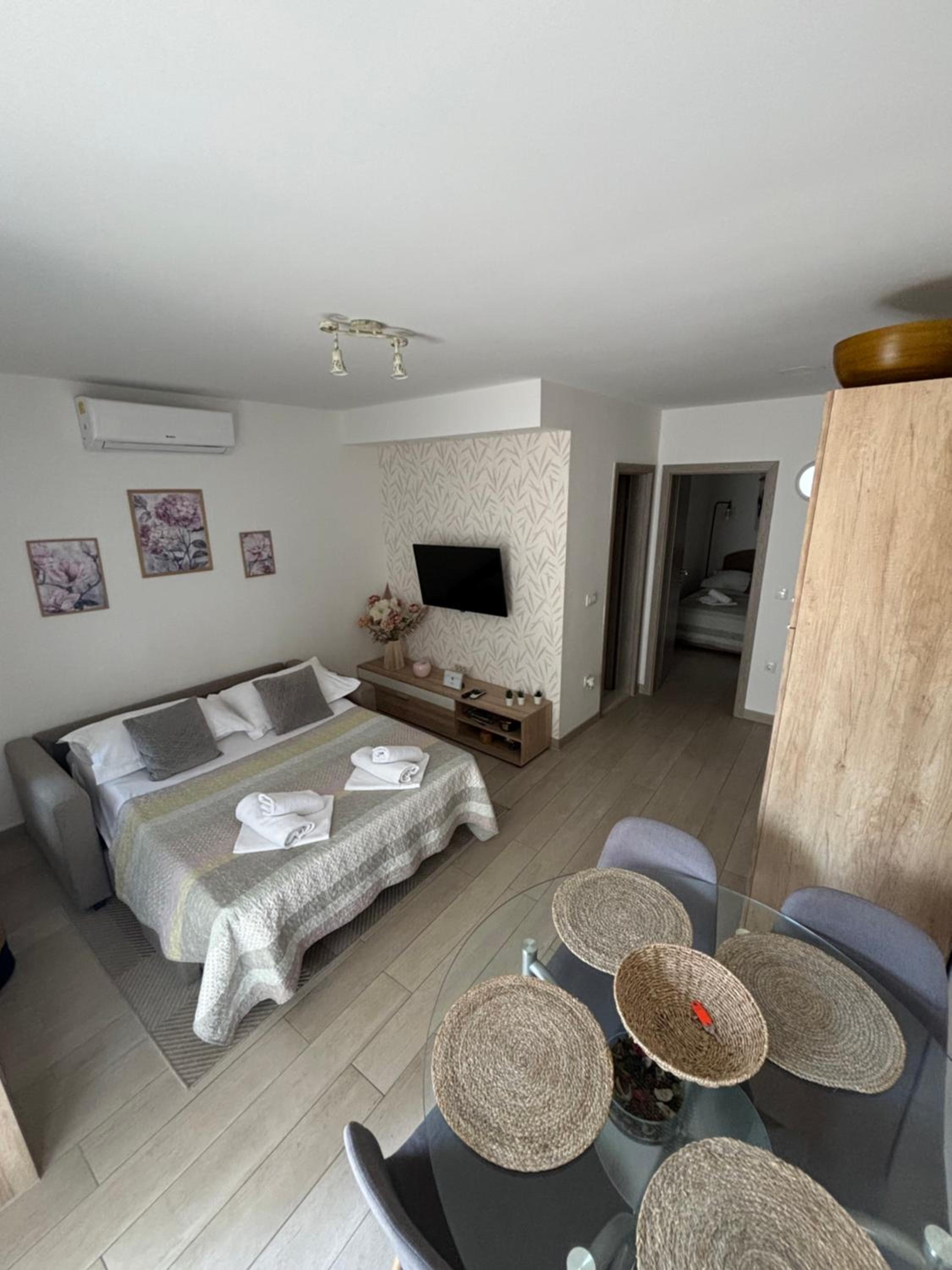 Apartman Onavi