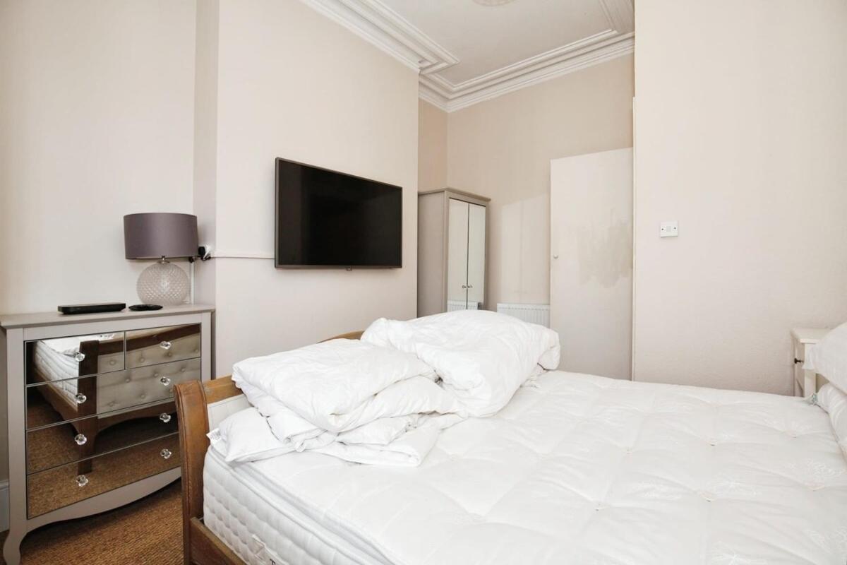 Cozy 2BR Flat Central London Sleeps 3