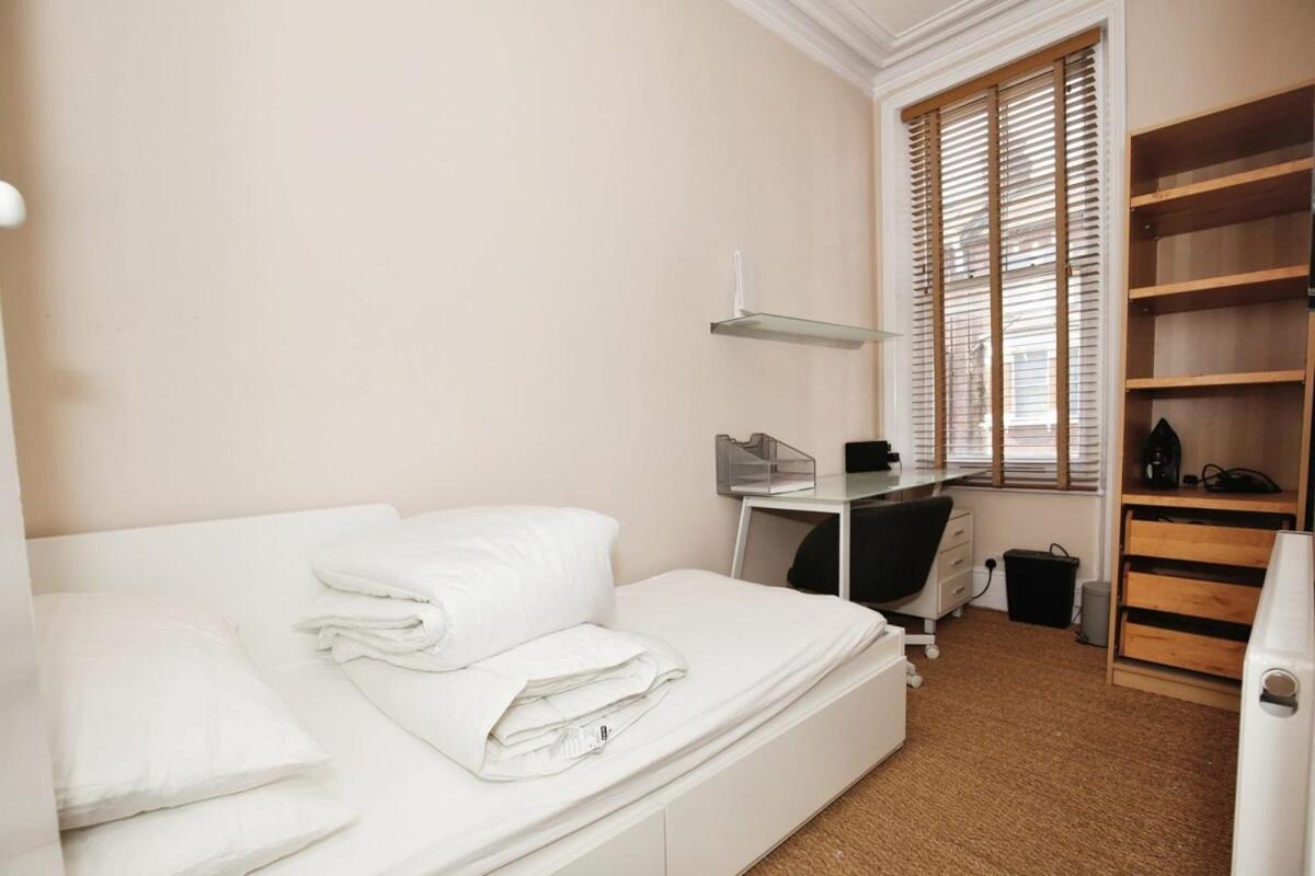 Cozy 2BR Flat Central London Sleeps 3