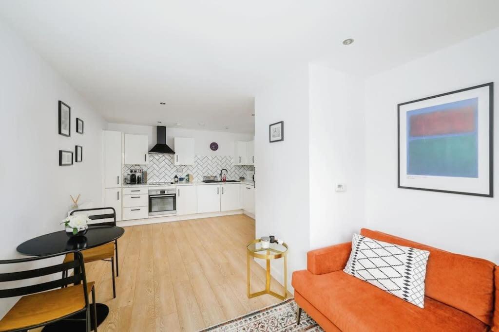 Cozy 1bedroom flat in Romford view 5
