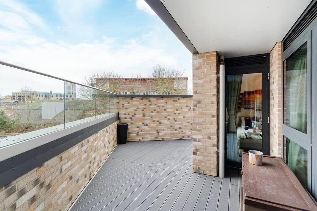 Stylish 2 BR Flat in Wandsworth
