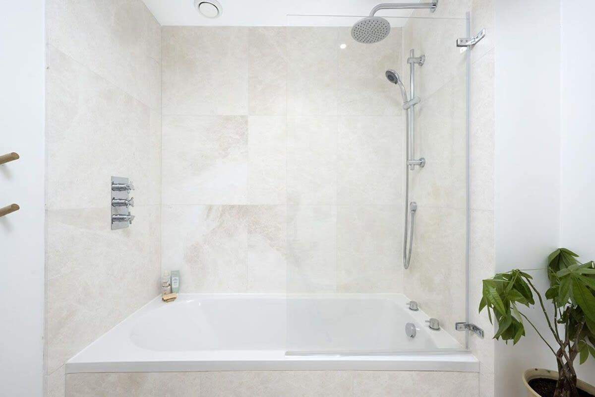 Lovely one bedroom apartment in Elephant Castle
