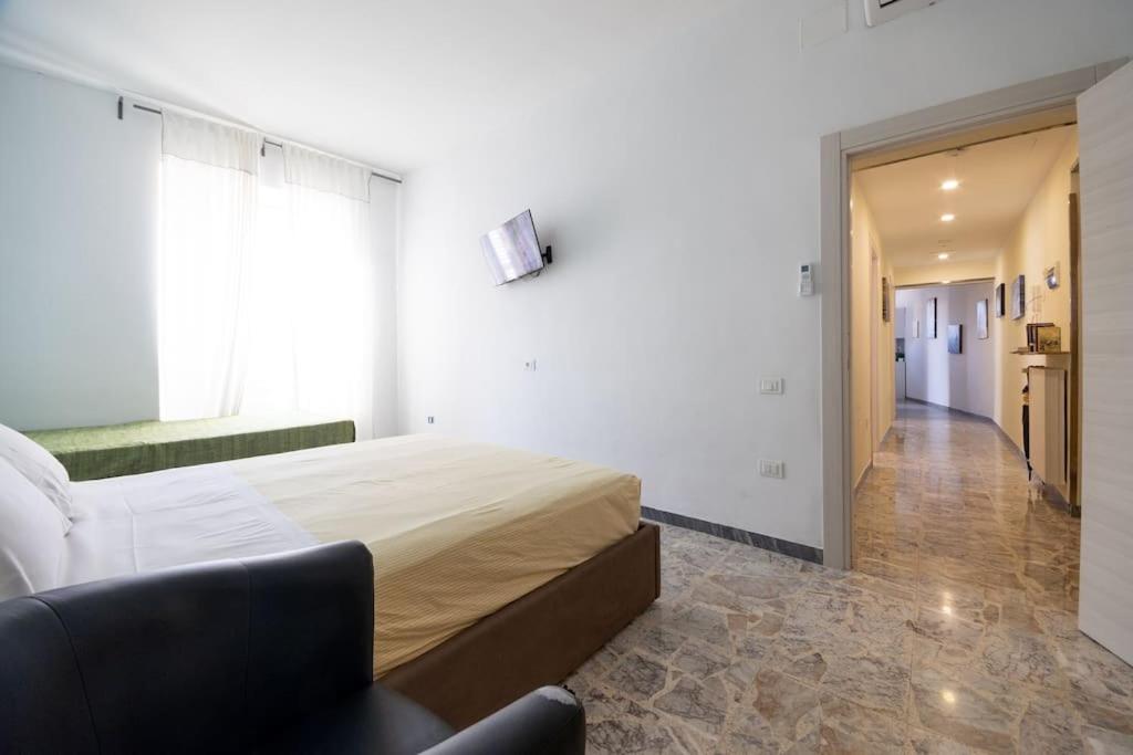 Rome Aparts - Deluxe Apartment with 3 bedrooms at St Peter square