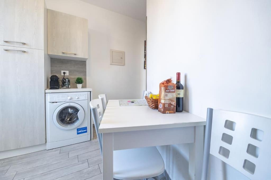 Rome Aparts - Deluxe Apartment with 3 bedrooms at St Peter square