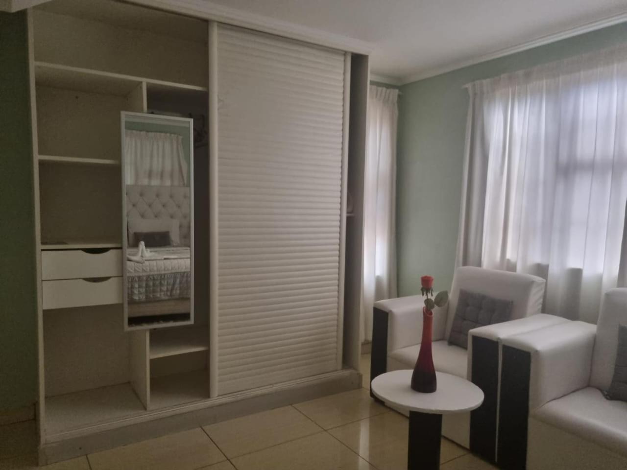 Apelles Palace Guest House