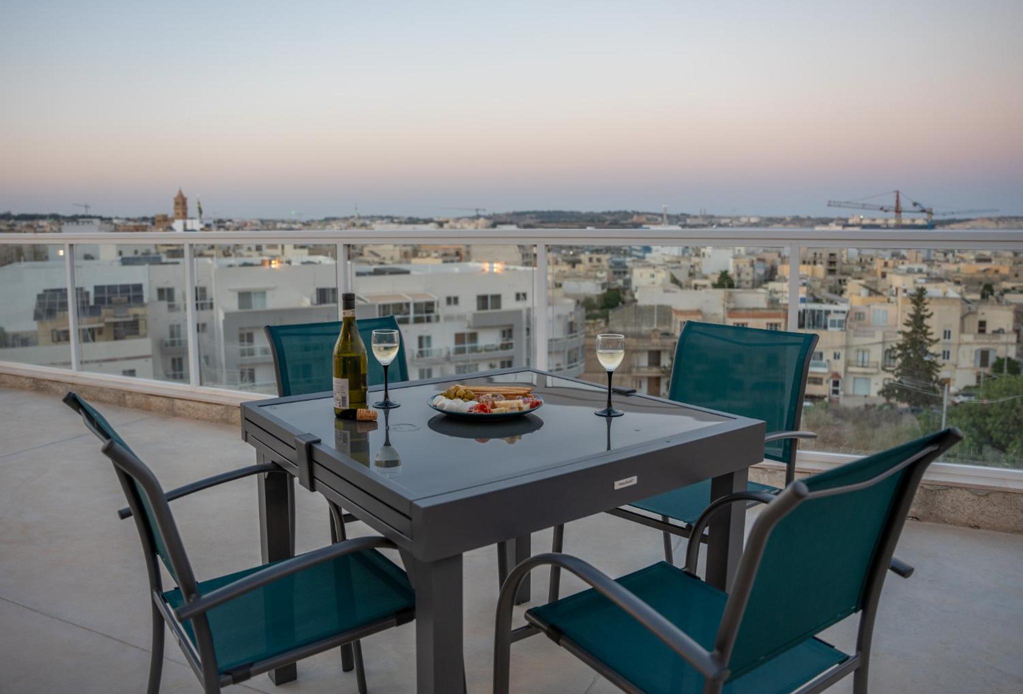 Southview Luxury Penthouse