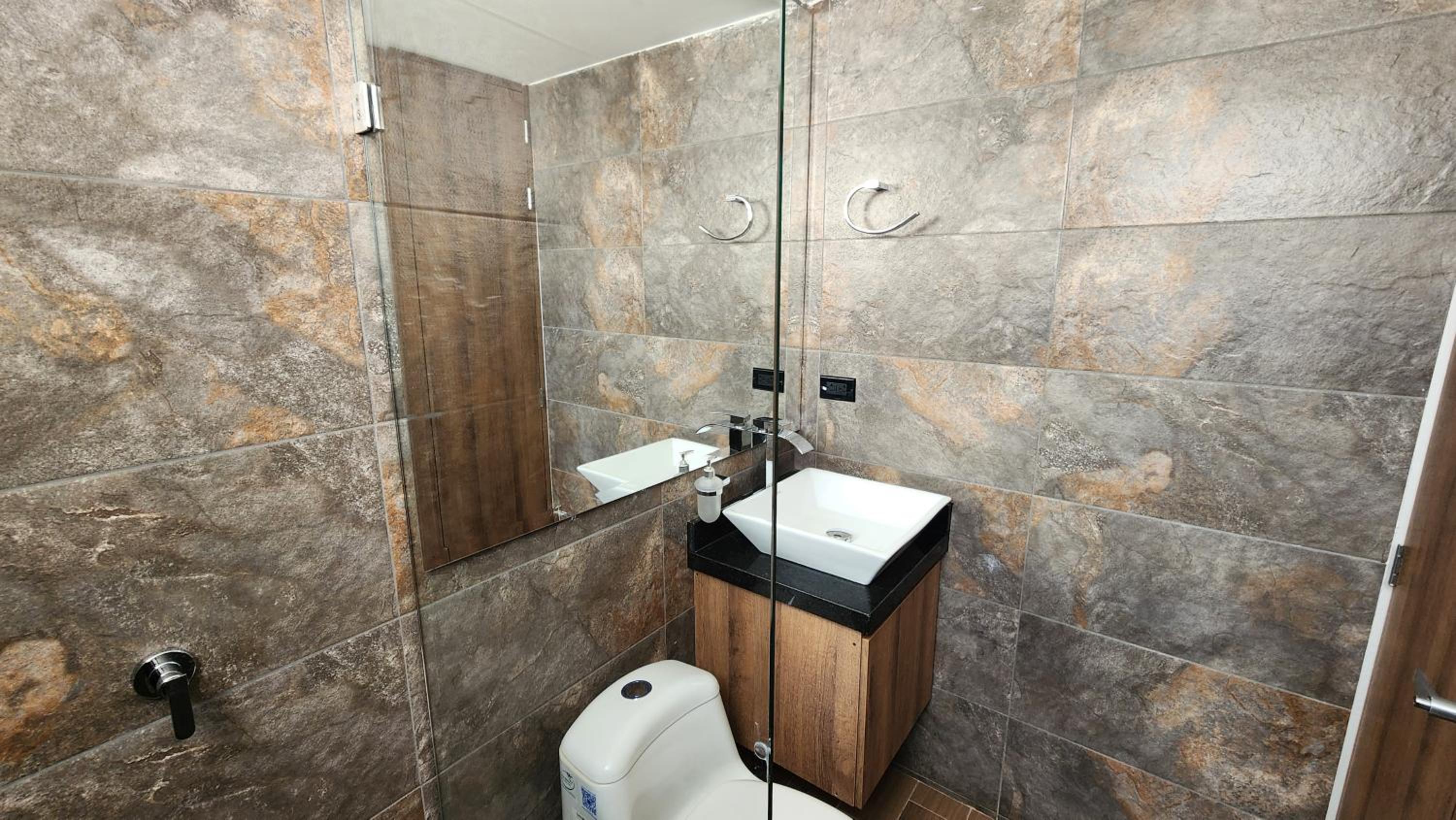 Apartamento Nuevo Central Piso 7 Terraza privada