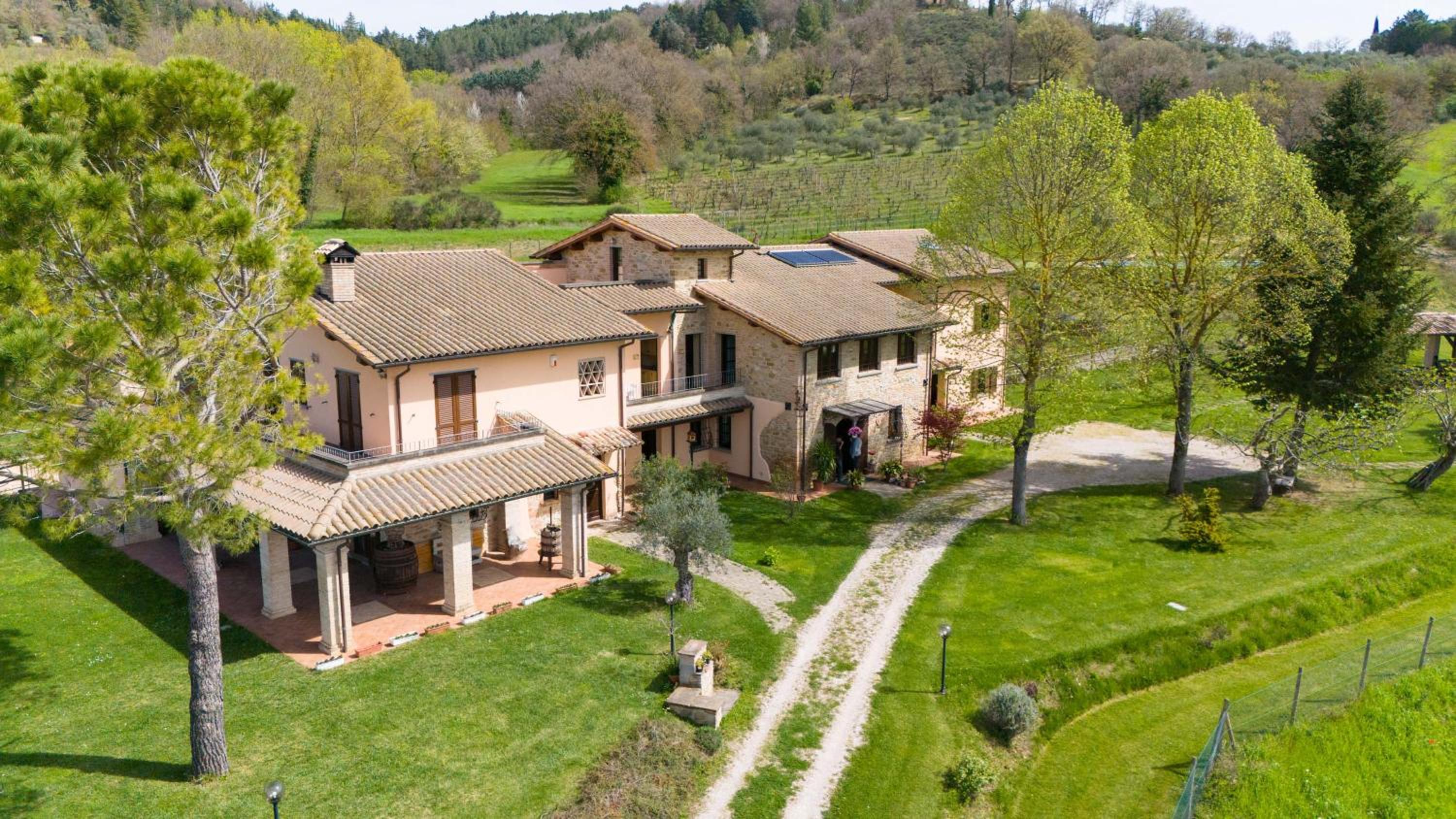 Casale Bonavita by VacaVilla view 5