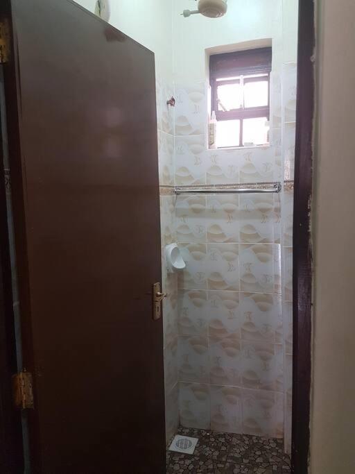 Ankh Properties - Busia 2-bedroom Wifi Parking DSTV