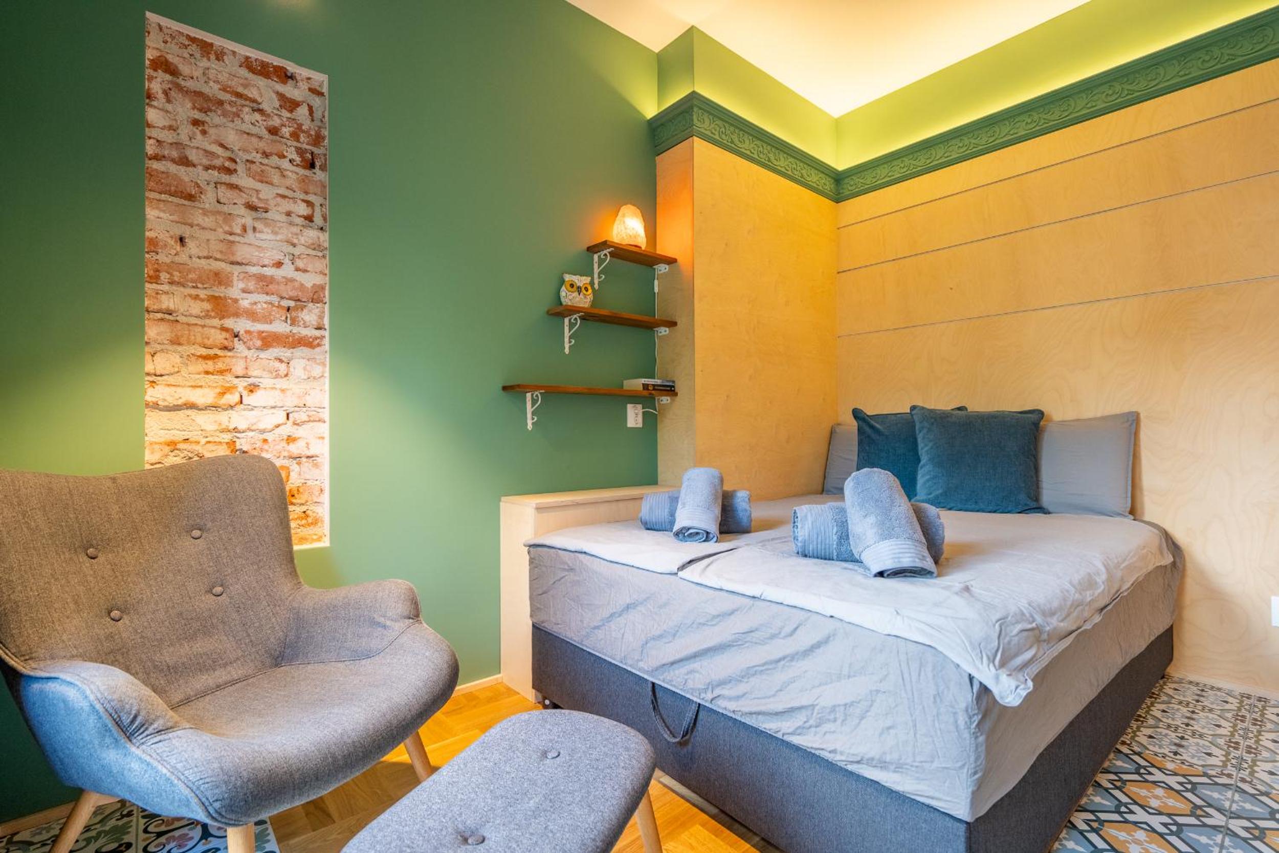 Bijou - 1 Bedroom Apartment