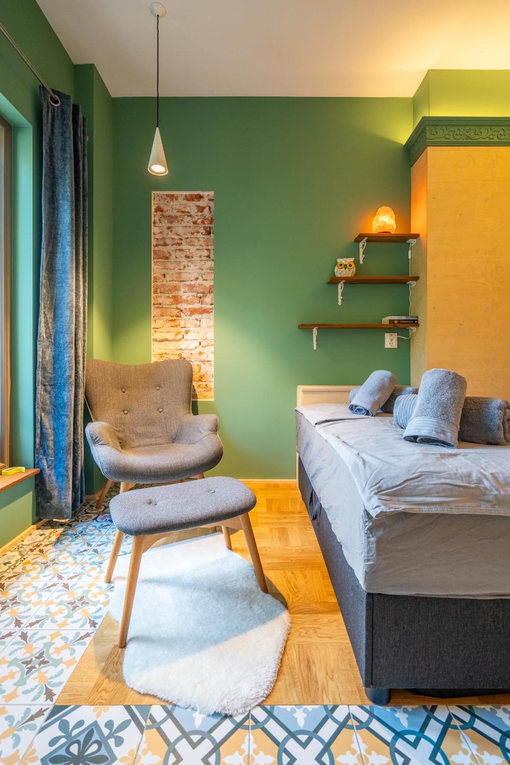 Bijou - 1 Bedroom Apartment
