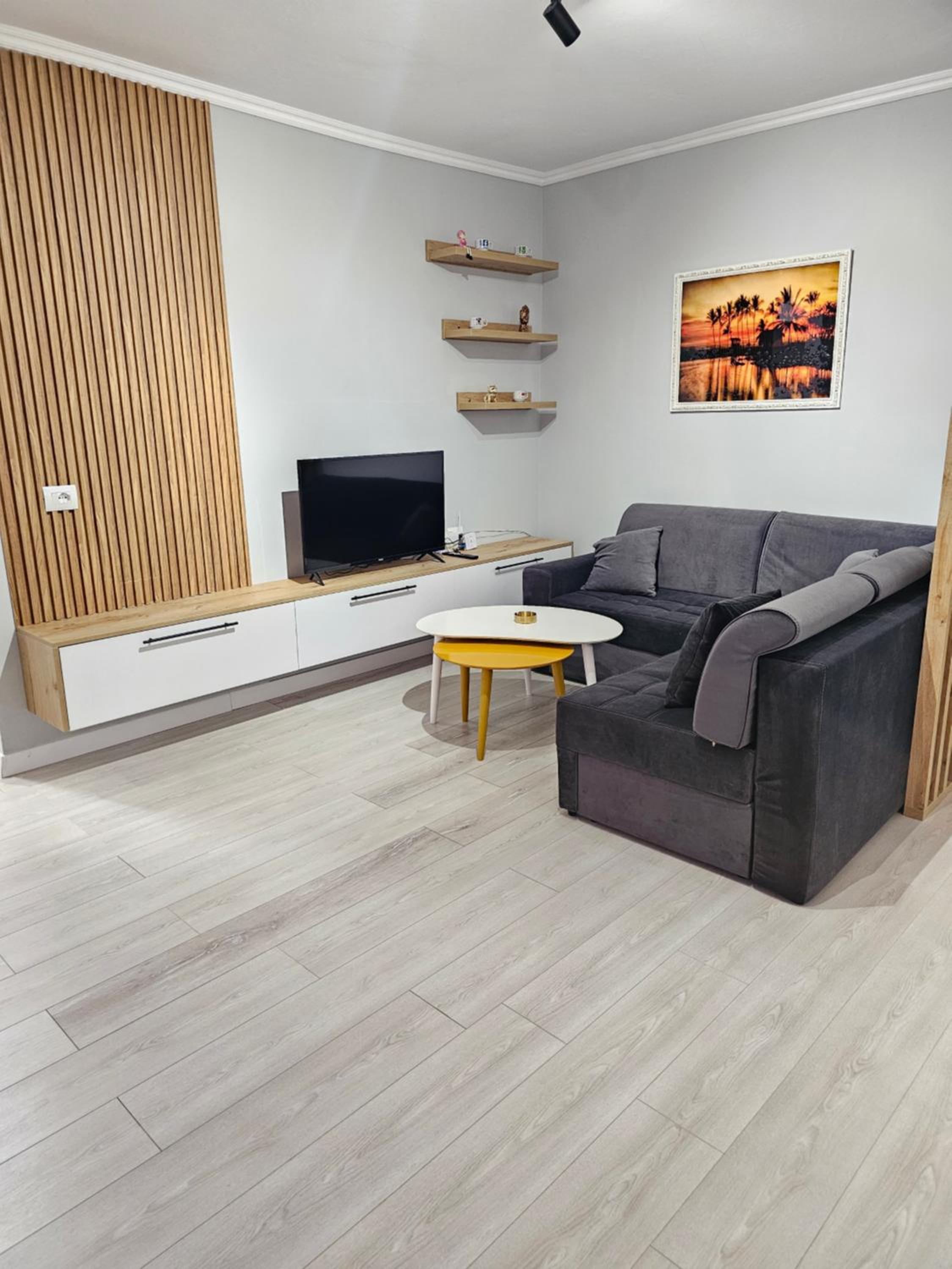 Stephan Apartments
