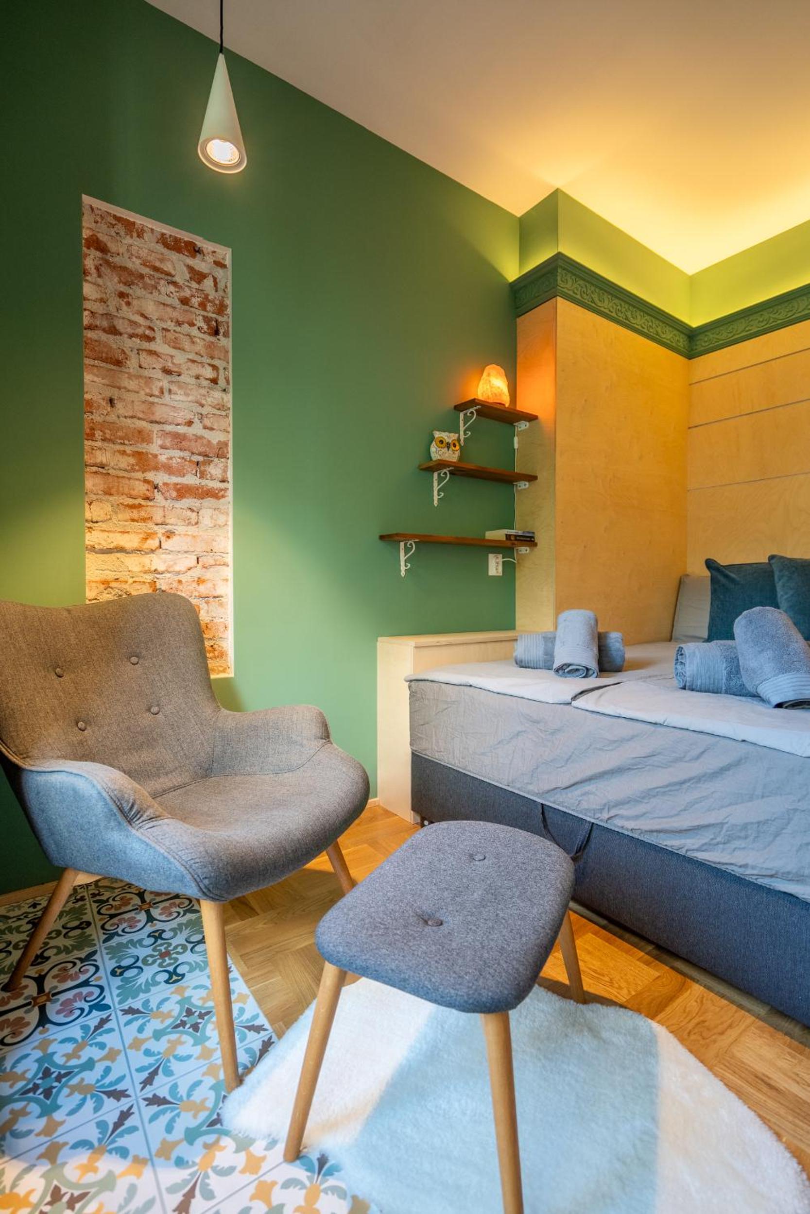 Bijou - 1 Bedroom Apartment
