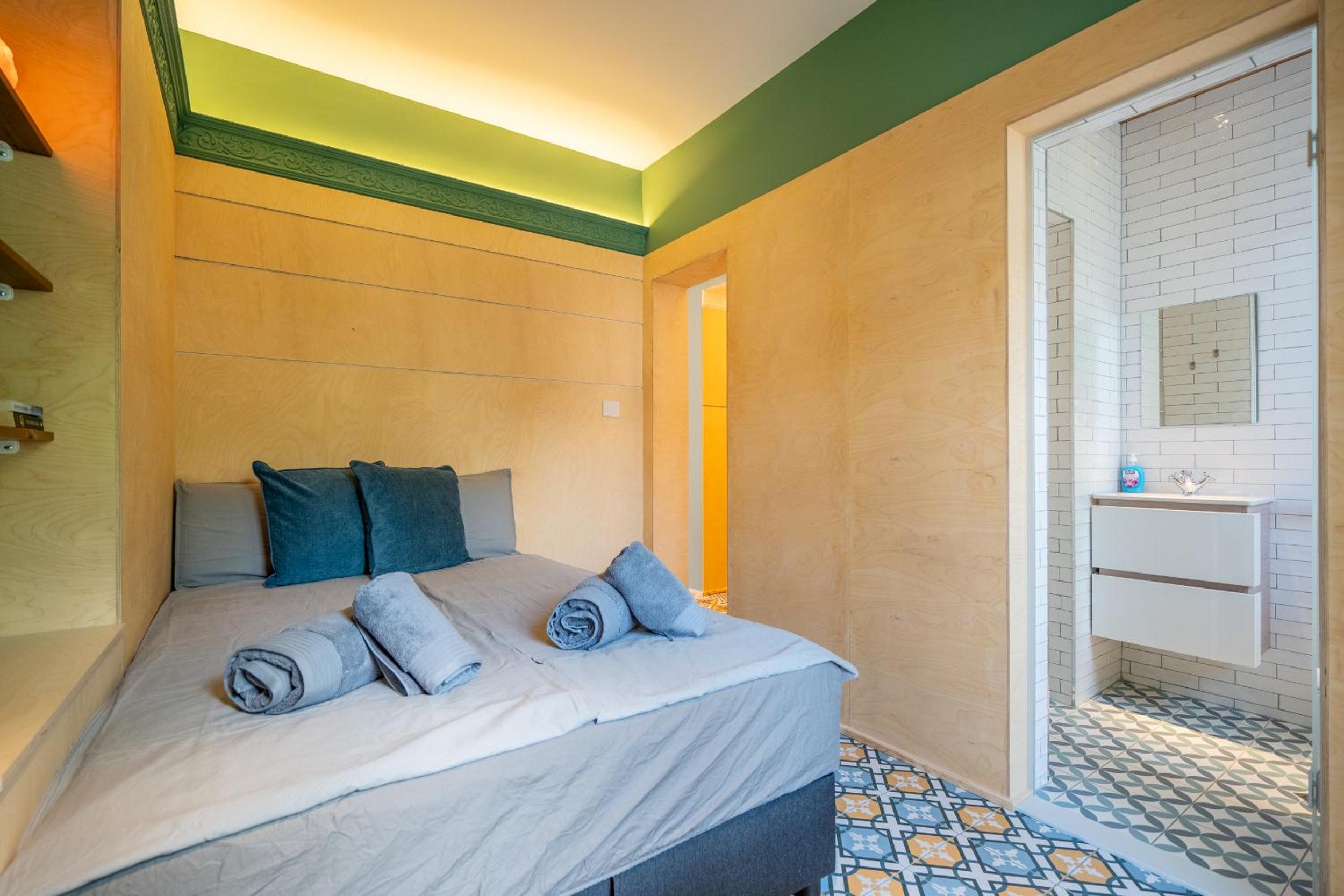Bijou - 1 Bedroom Apartment
