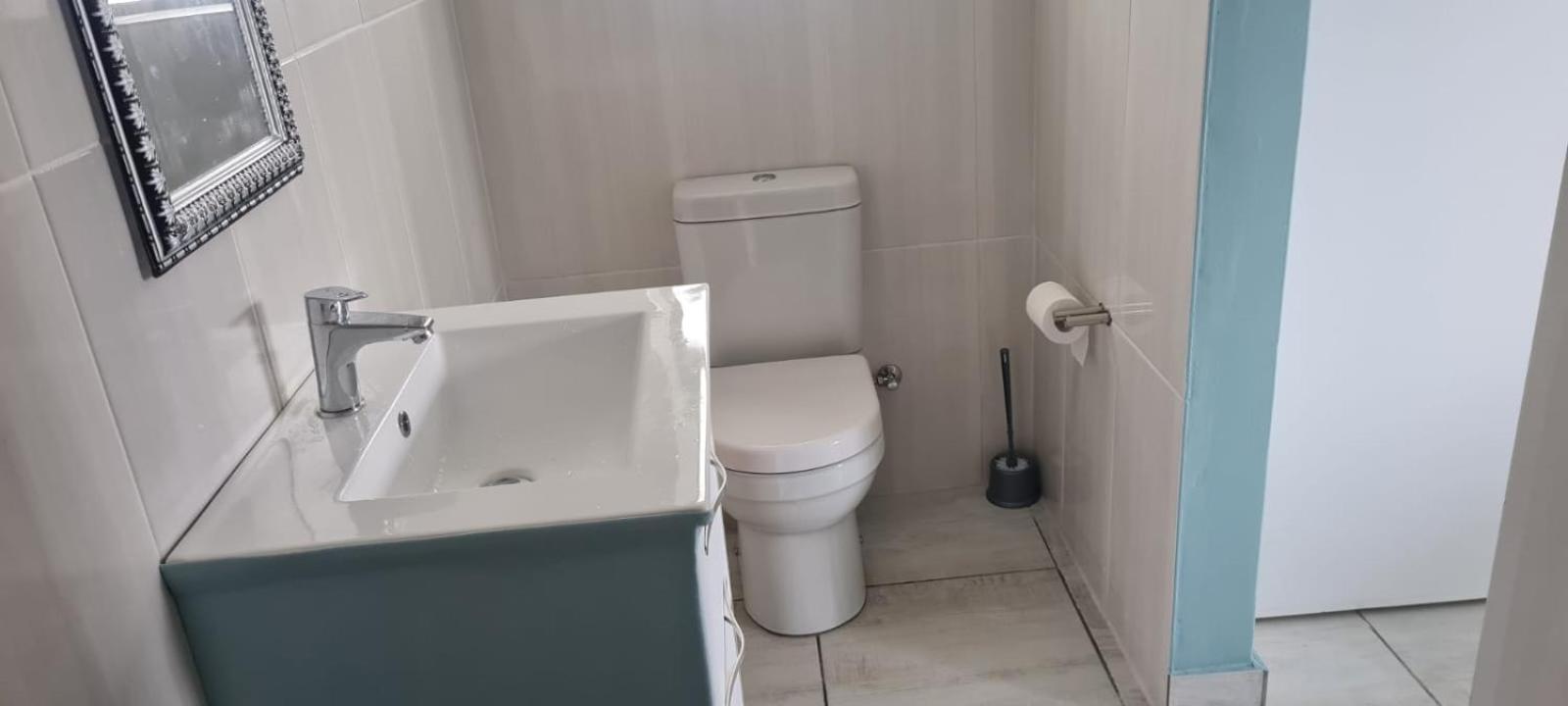 The ocean view apartment Glen Marine view 3