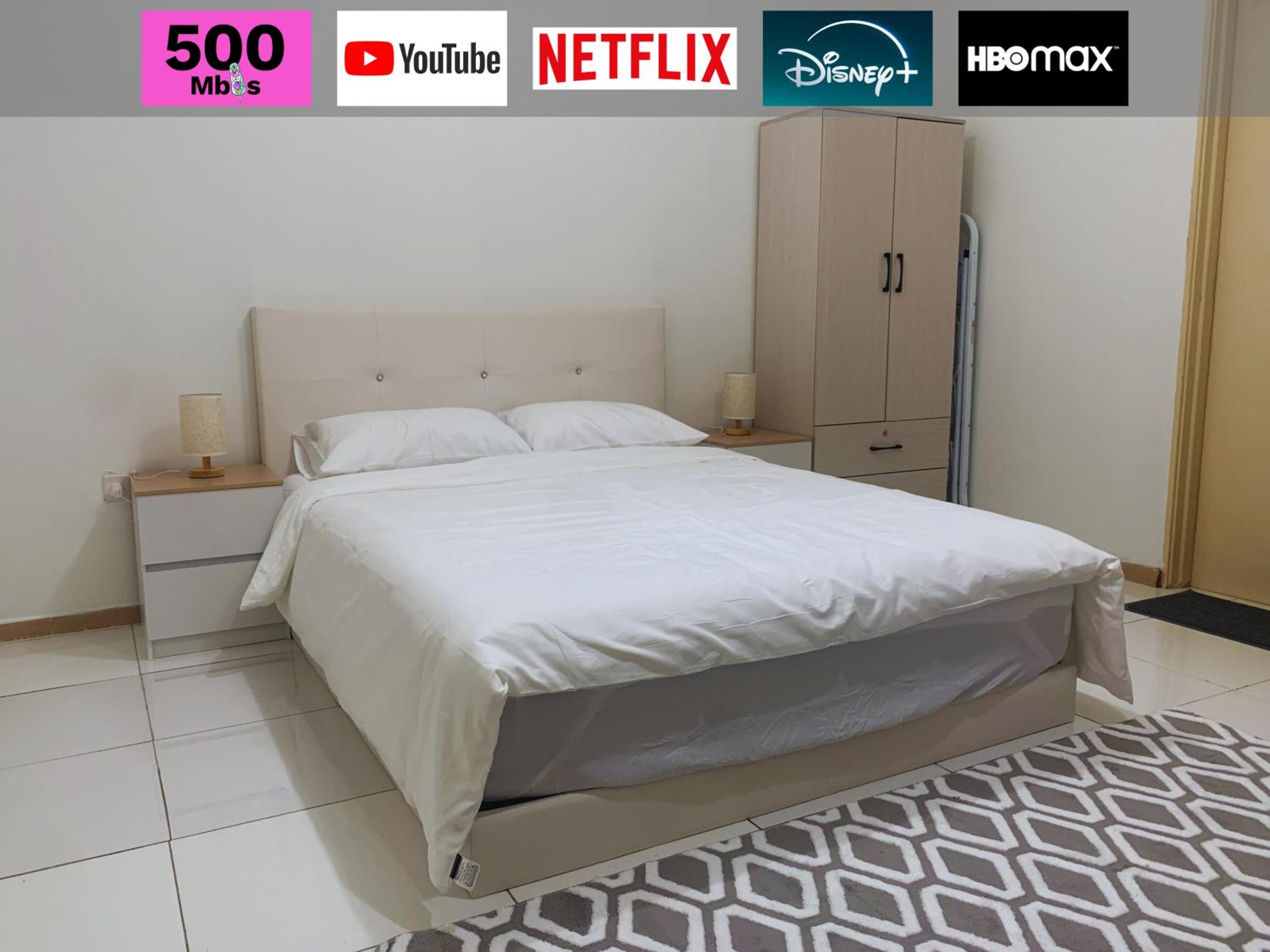 Ilman's Loft Mini FREE PARKING-600MBPS-Netflix photo 1