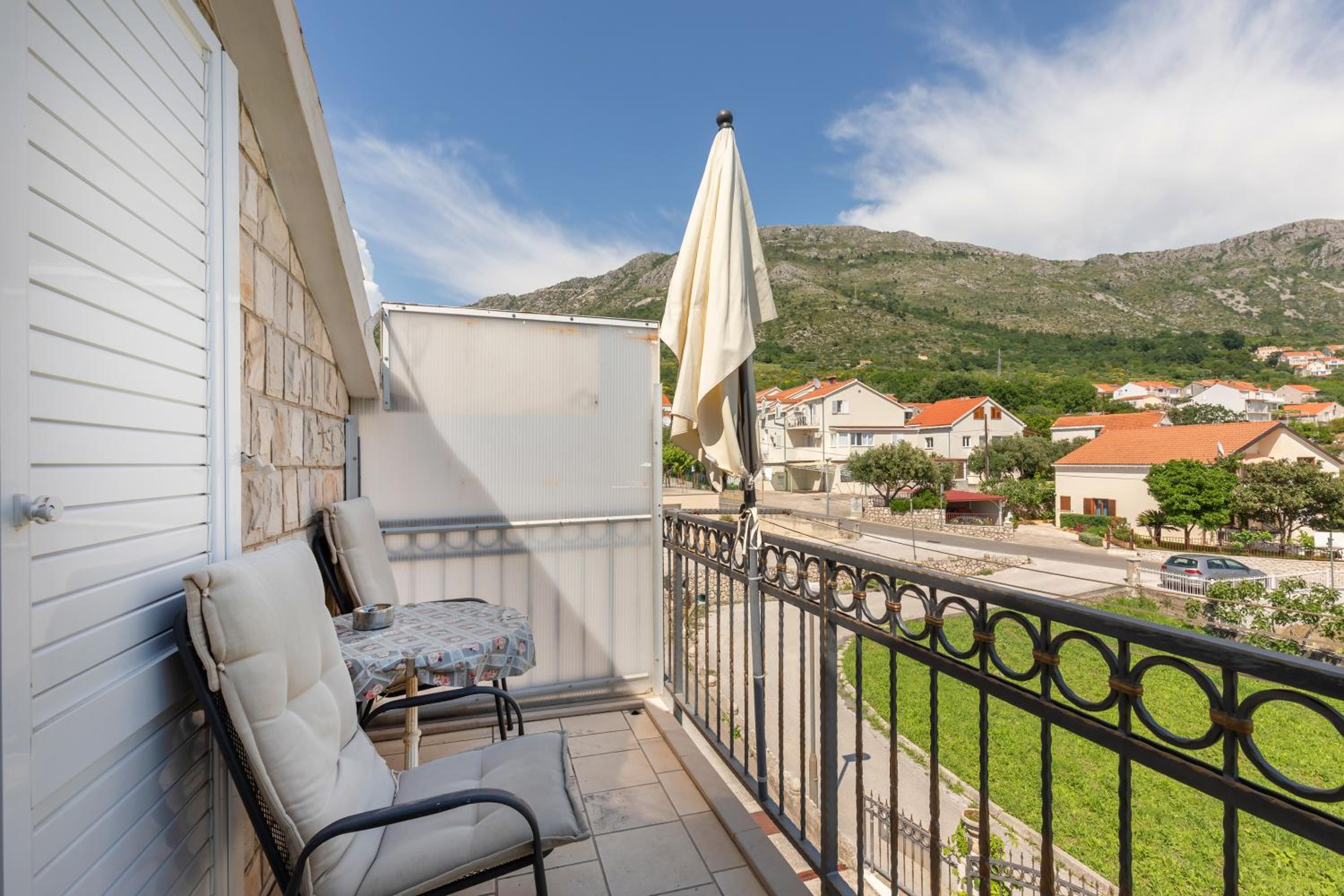 Apartmani Galić 2 view 2