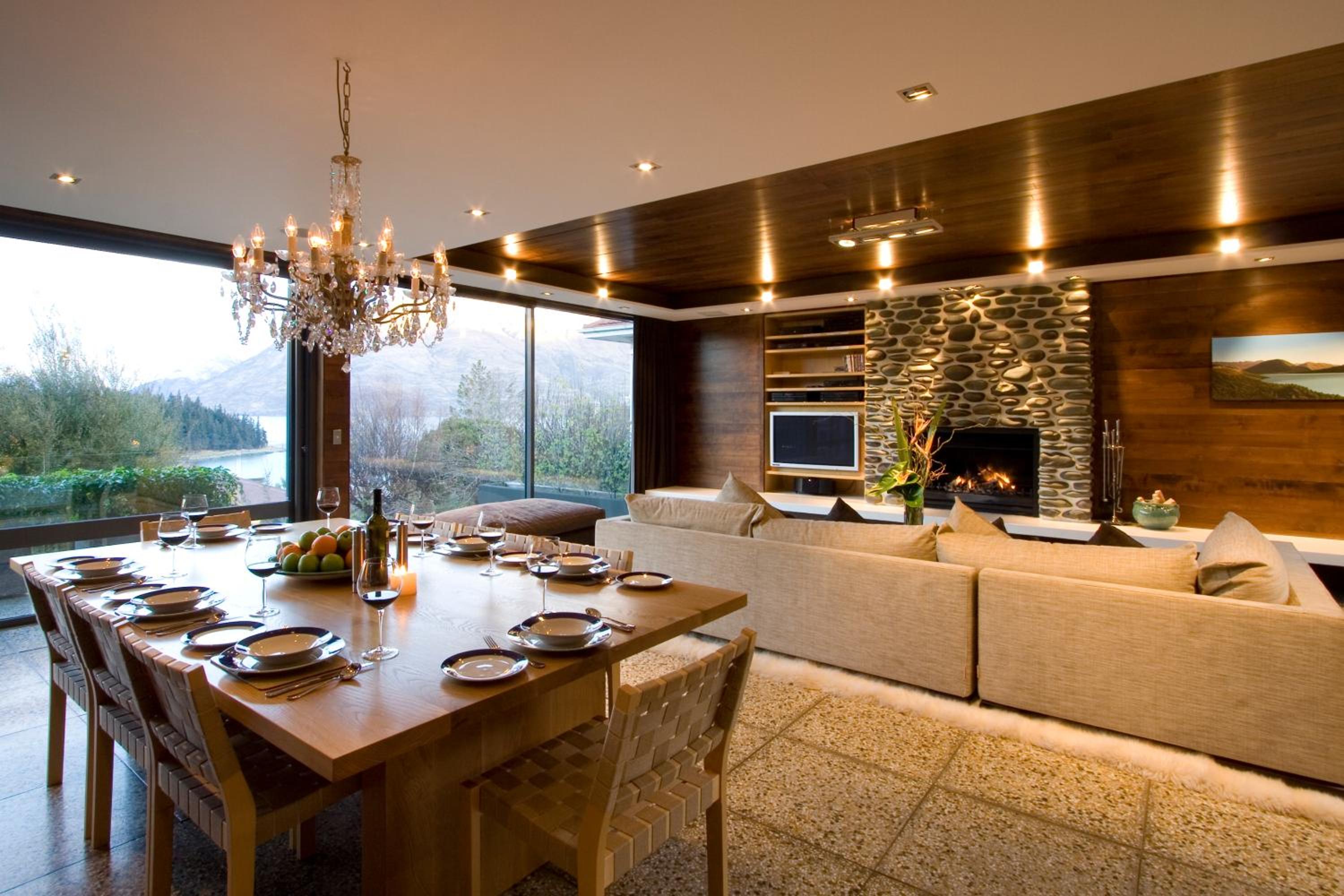Forty Two by Amazing Accom