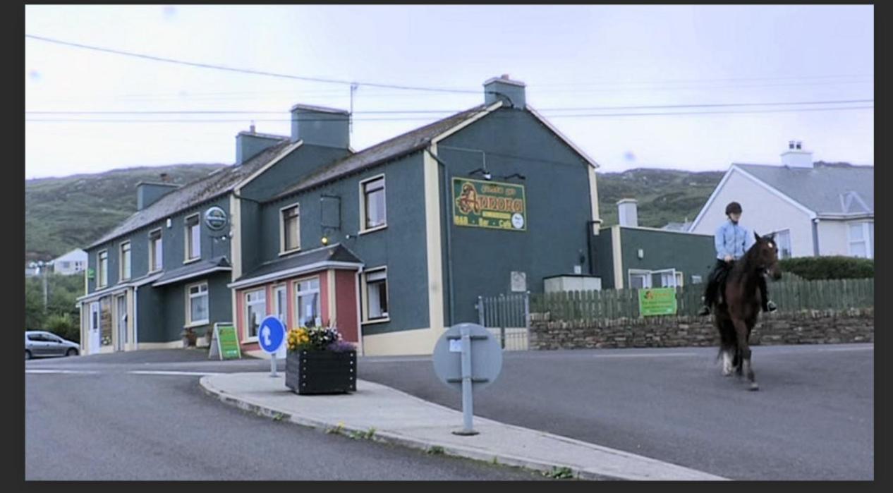 ANNORA Bar & Accommodation