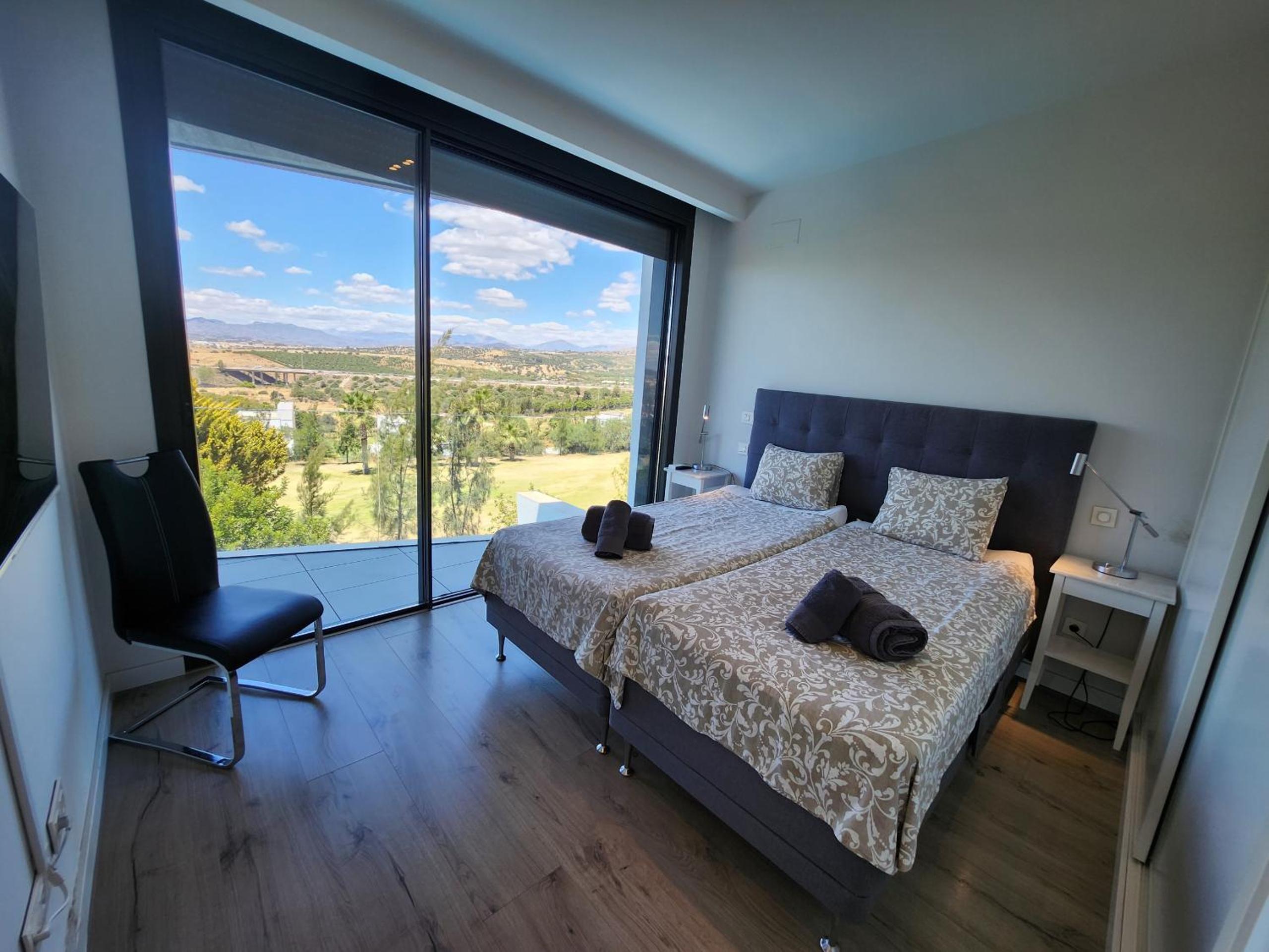 Nº43 Baviera Golf view 2