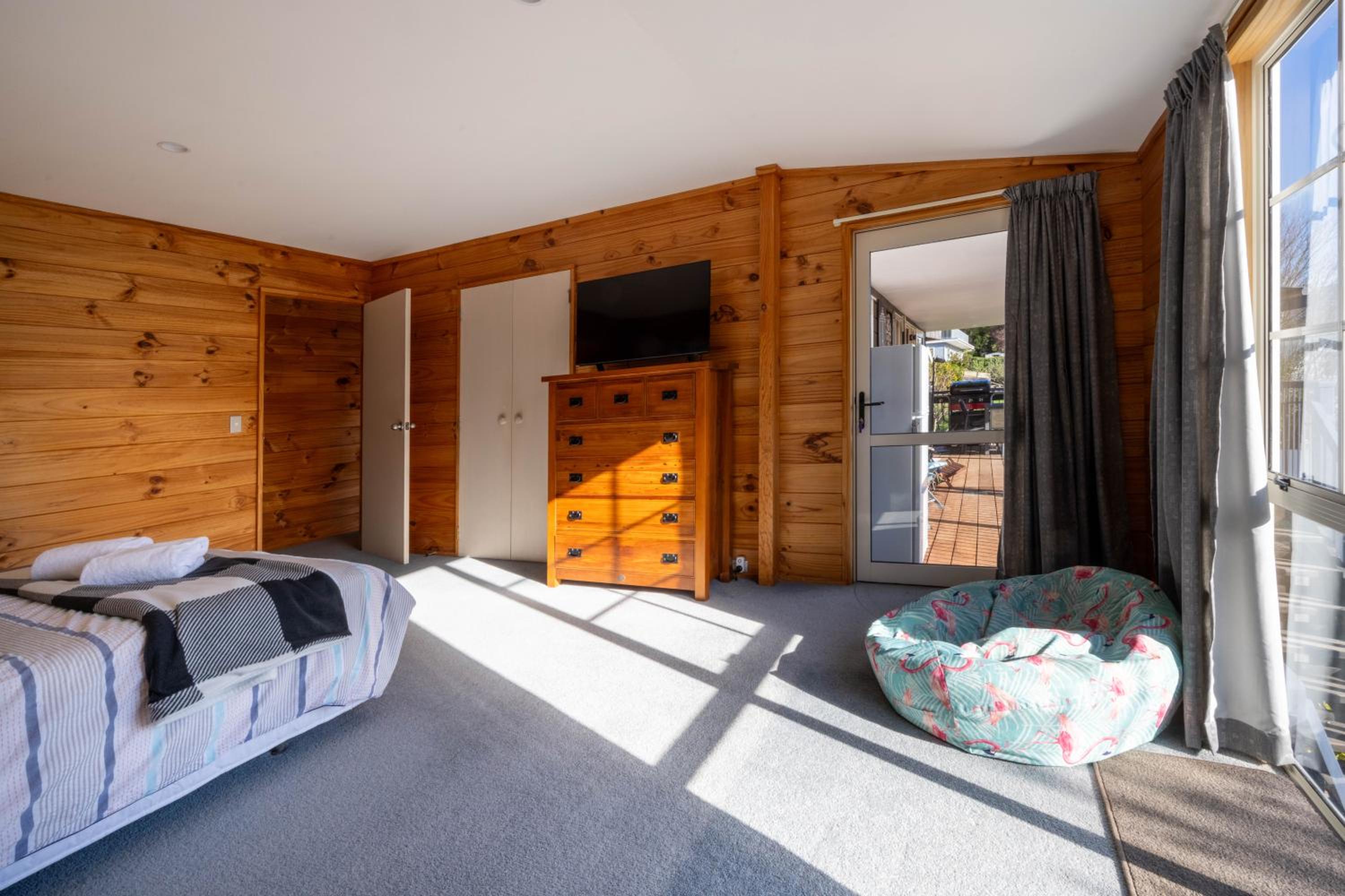 Chemin Wonder - Akaroa Holiday Home view 4