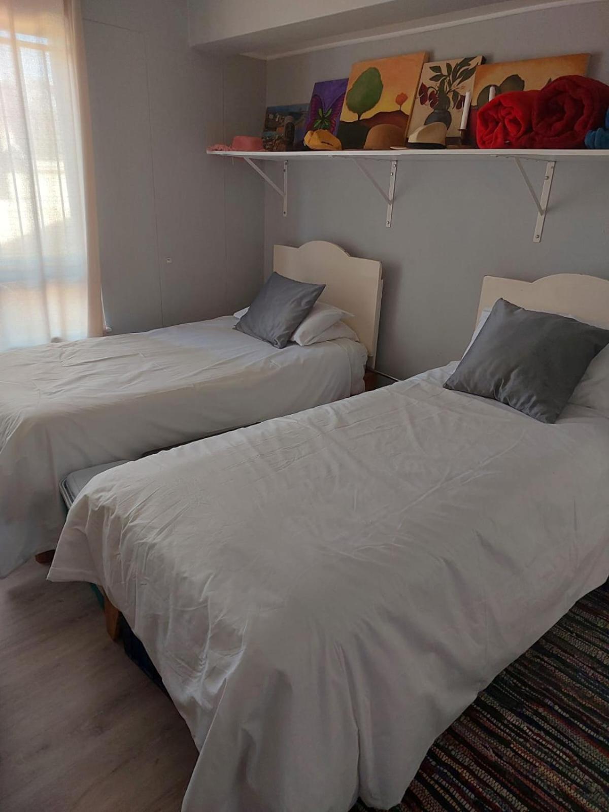 Self-Catering Apartment near beach view 3