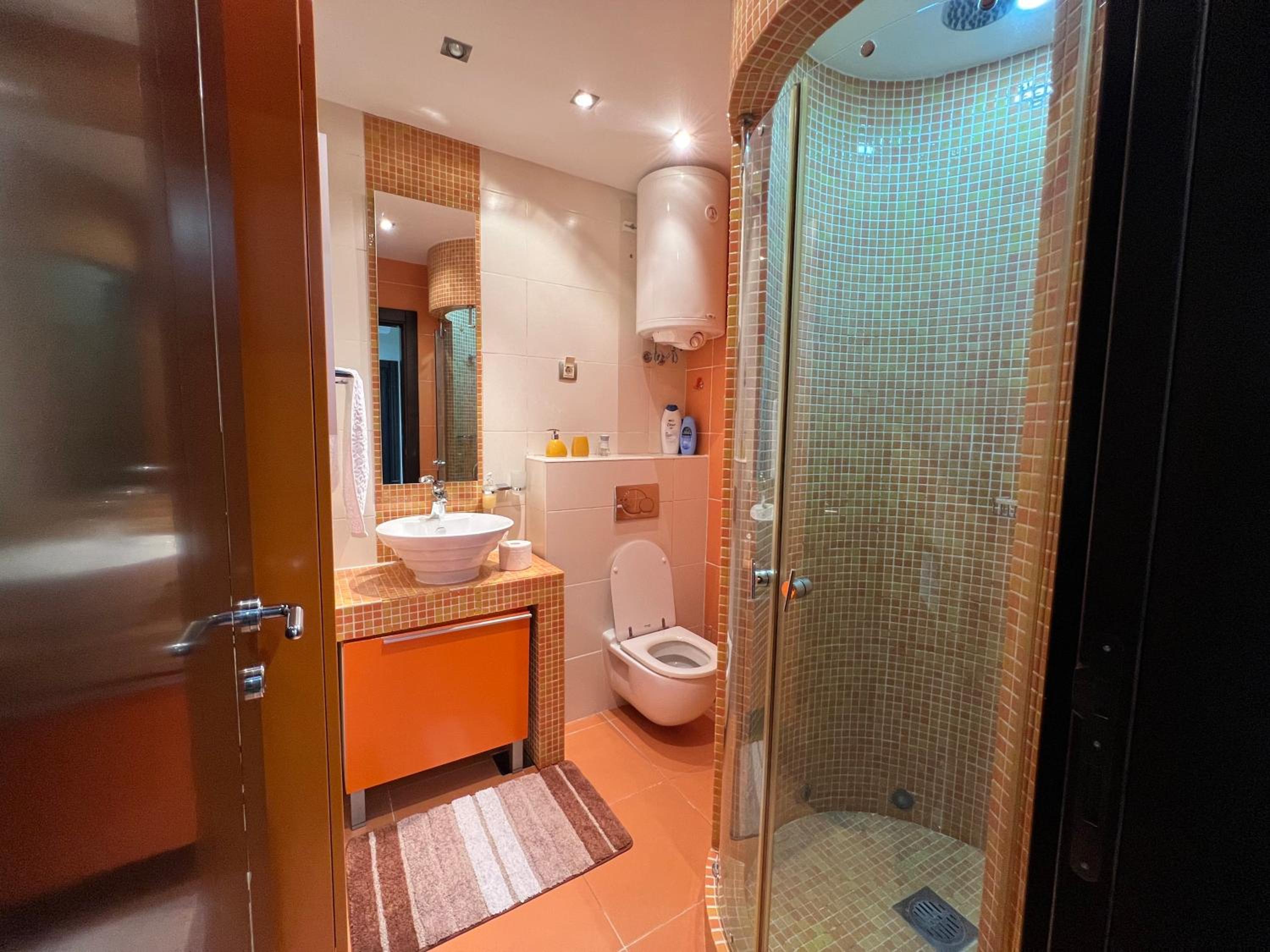 Luxurious Oasis
