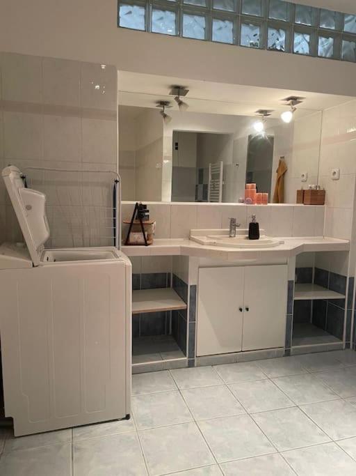 Amazing apartment in City Center view 5