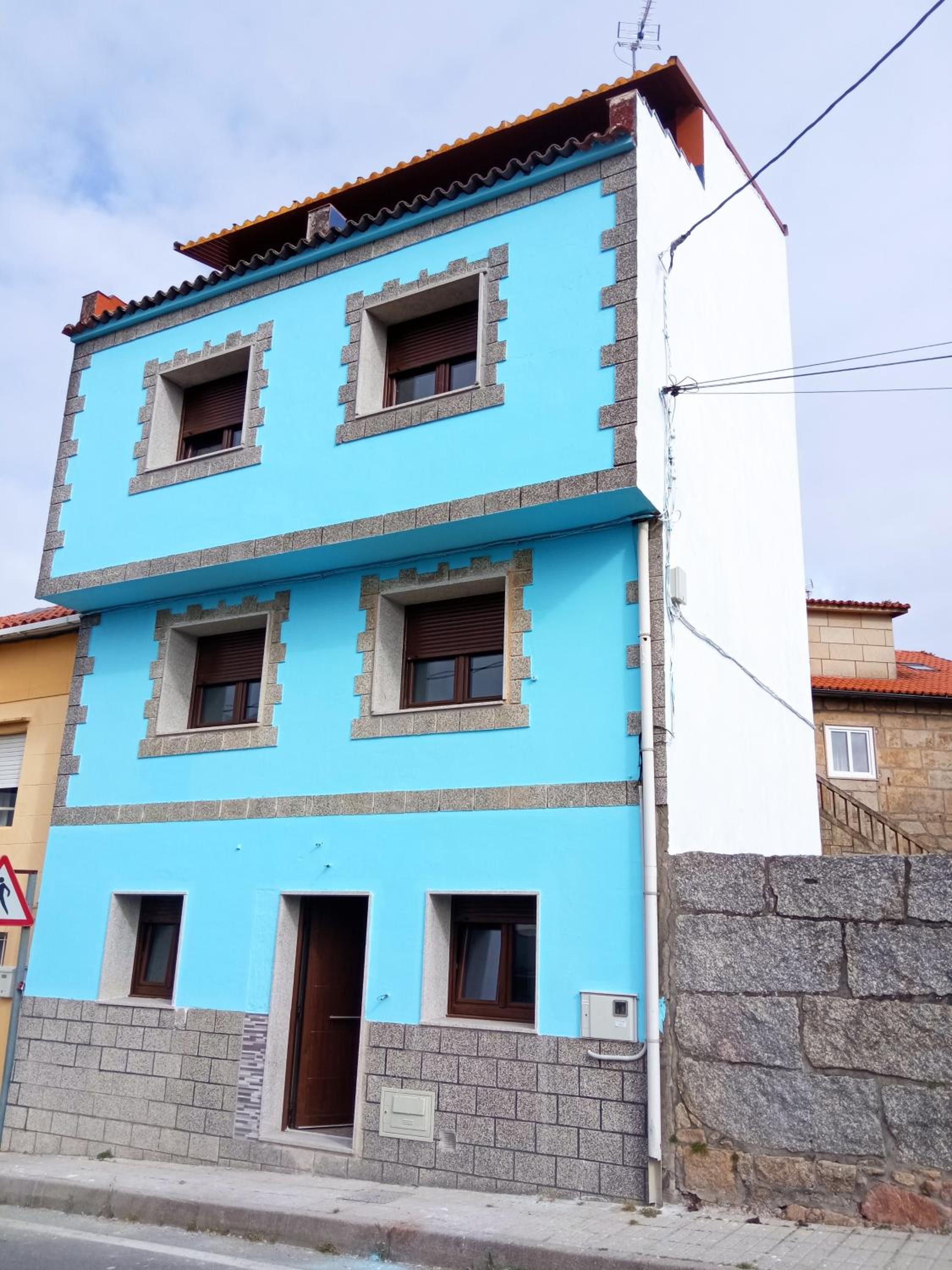 Habitación con baño cambados
