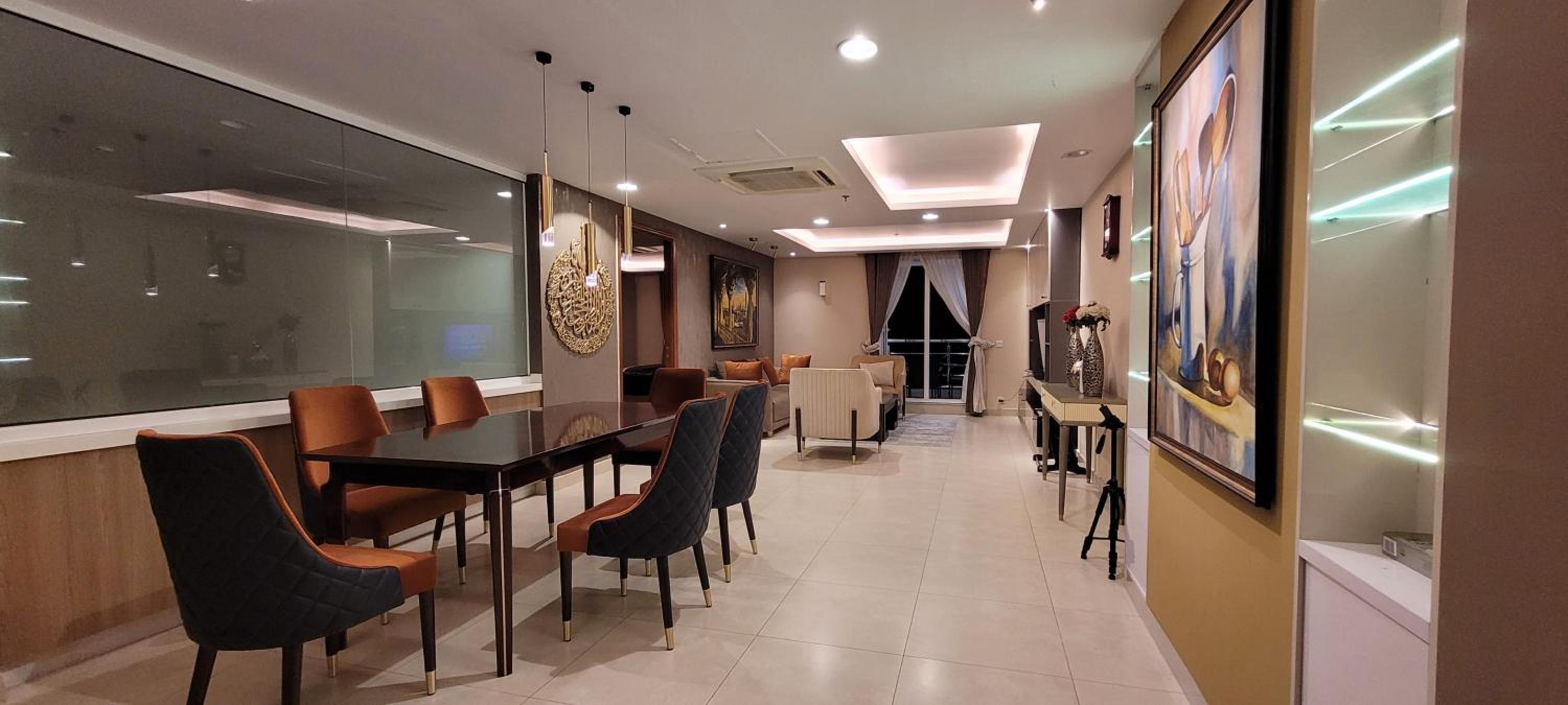 Goldcrest Apartments view 2