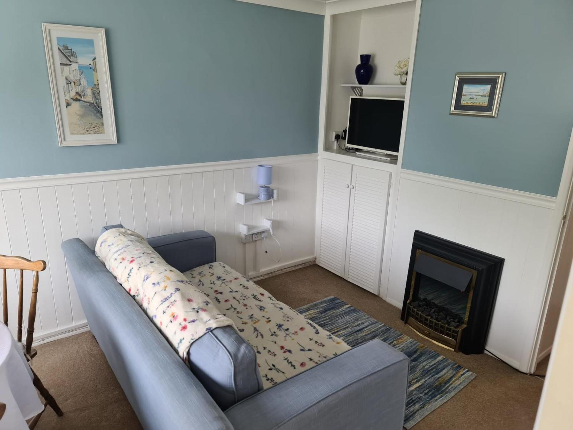Adorable pet friendly chalet bungalow view 5