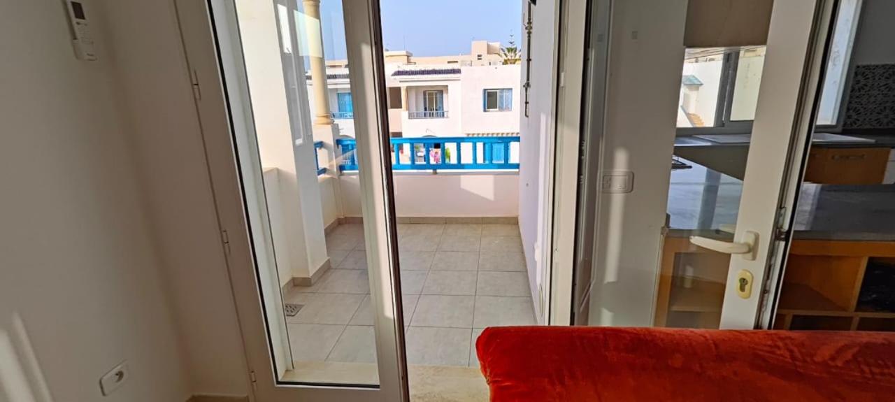 Appart au bord de la mer view 5