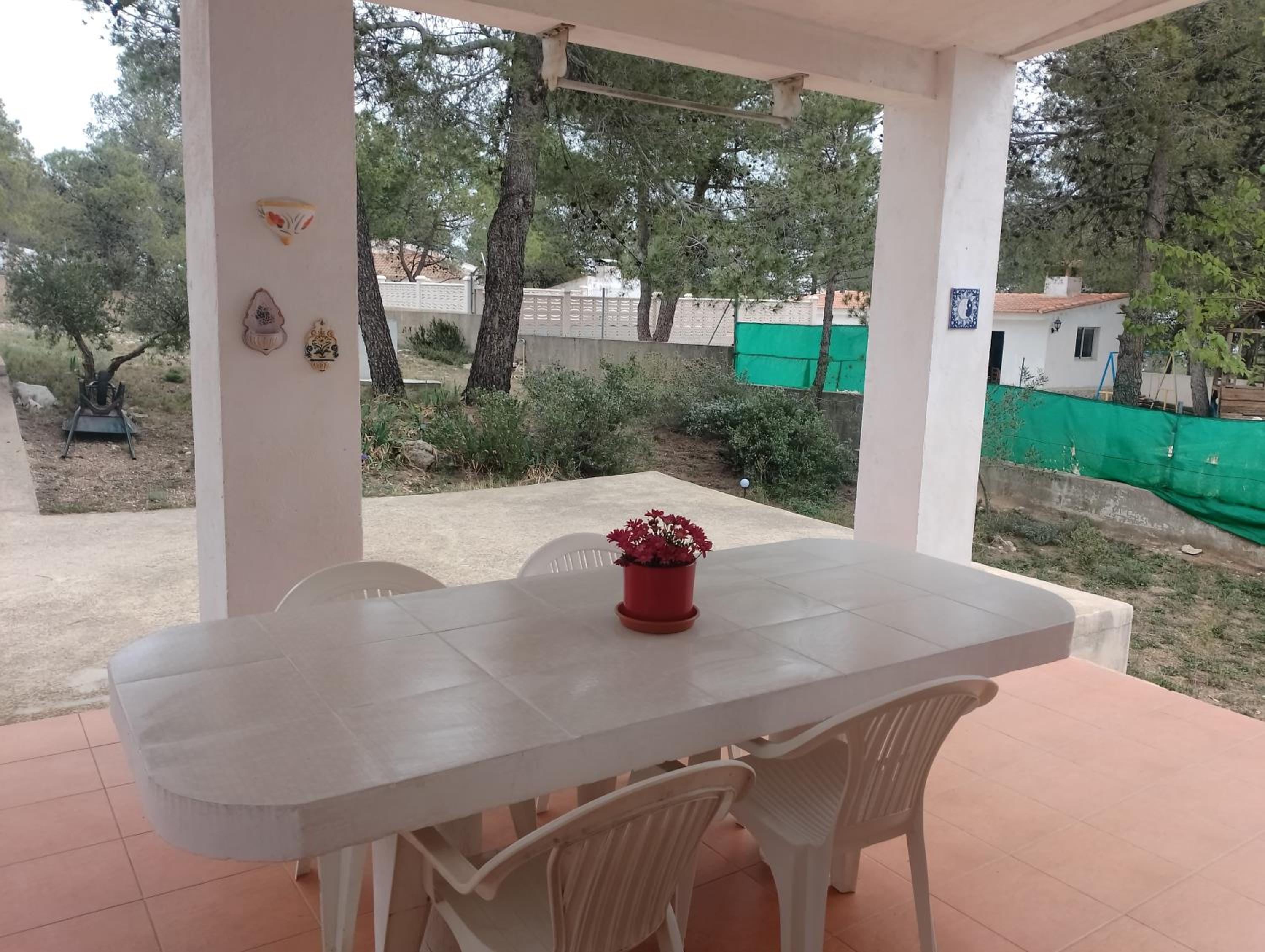Casa Refugio Entre Pinos y Romeros