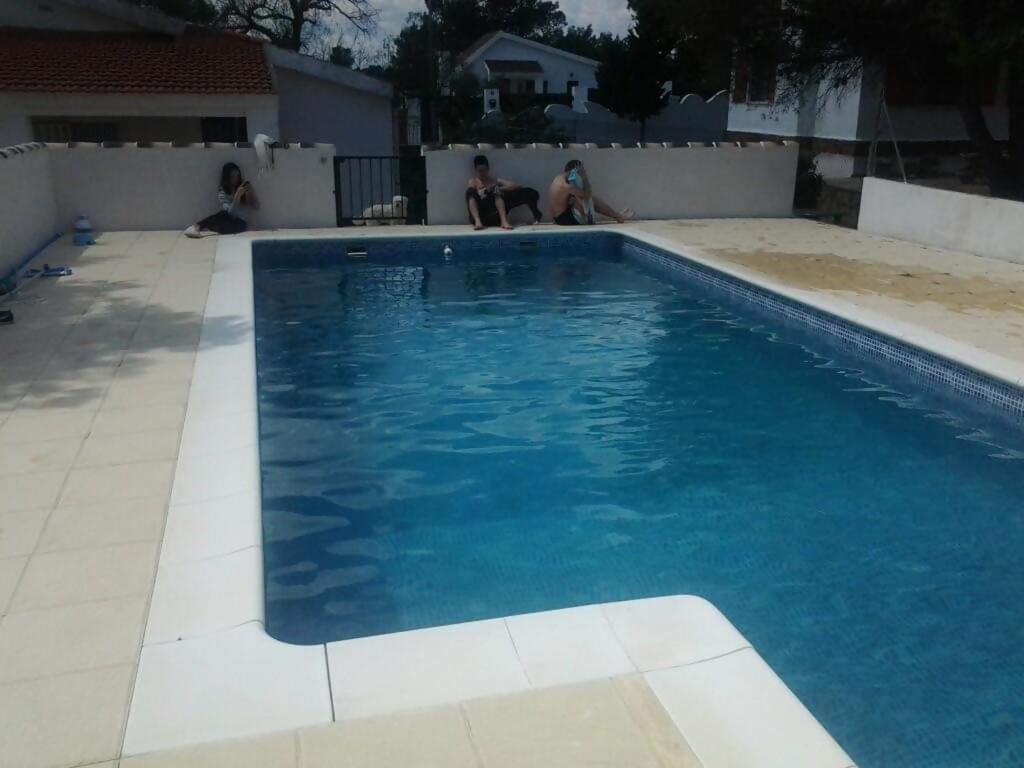 Casa Refugio Entre Pinos y Romeros