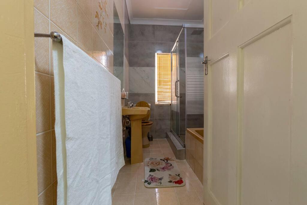 A Luxurious Randburg Apartment!